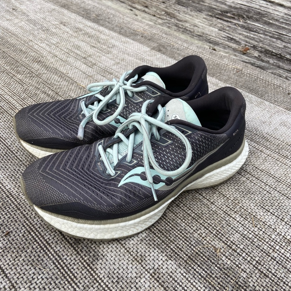Womens Saucony Sneakers
